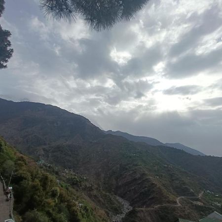 Sandeep Home Stay McLeod Ganj Phòng bức ảnh