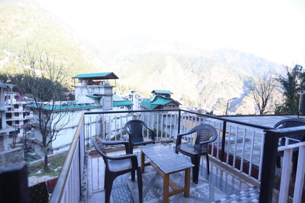 Sandeep Home Stay McLeod Ganj Phòng bức ảnh